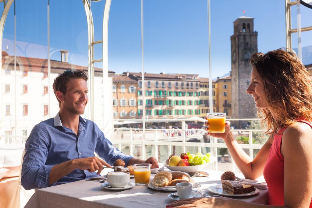 Hotel Europa - Skypool & Panorama Ρίβα ντελ Γκάρντα Εξωτερικό φωτογραφία